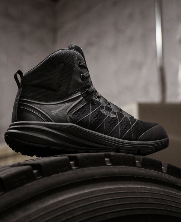Women's Vista Energy Mid INT MET (Carbon Toe)  |  Black/Raven
