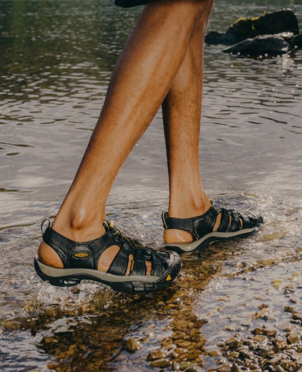 Men's Newport H2 Sandal  |  India Ink/Rust